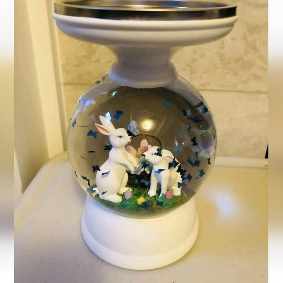 Bath & Body Works Easter Water Globe Light Up Candle Holder 2021 NEW - Picture 4 of 5
